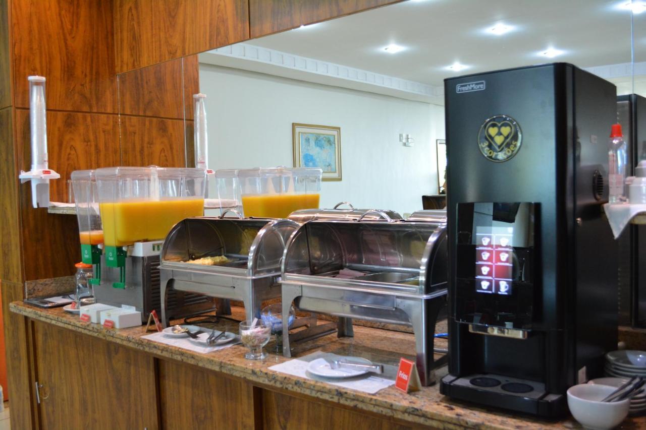 Uberlândia Sara Palace Hotel מראה חיצוני תמונה