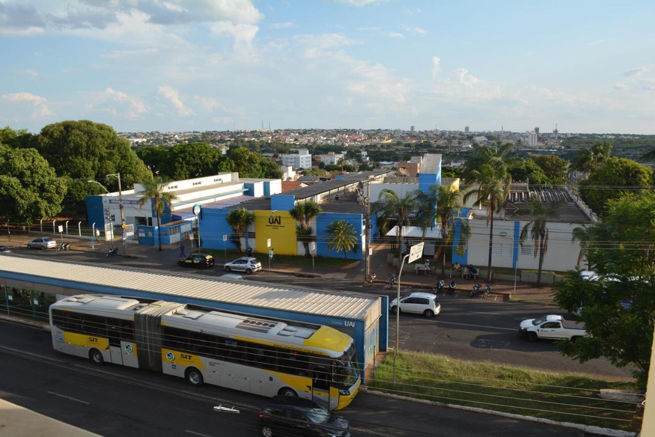 Uberlândia Sara Palace Hotel מראה חיצוני תמונה