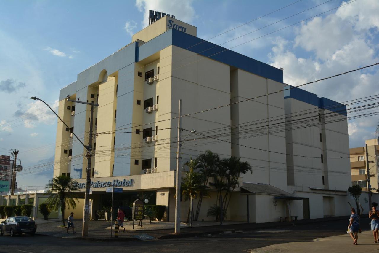 Uberlândia Sara Palace Hotel מראה חיצוני תמונה