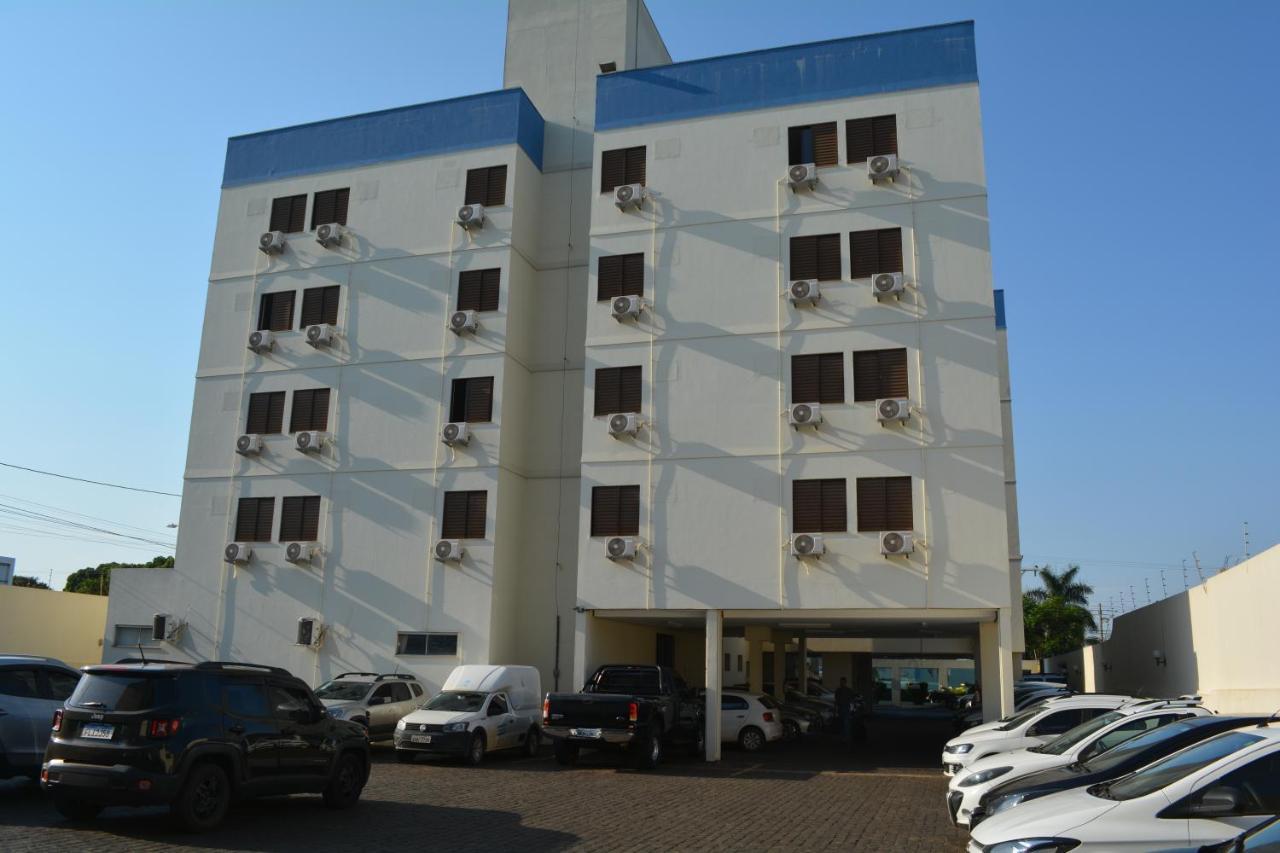 Uberlândia Sara Palace Hotel מראה חיצוני תמונה